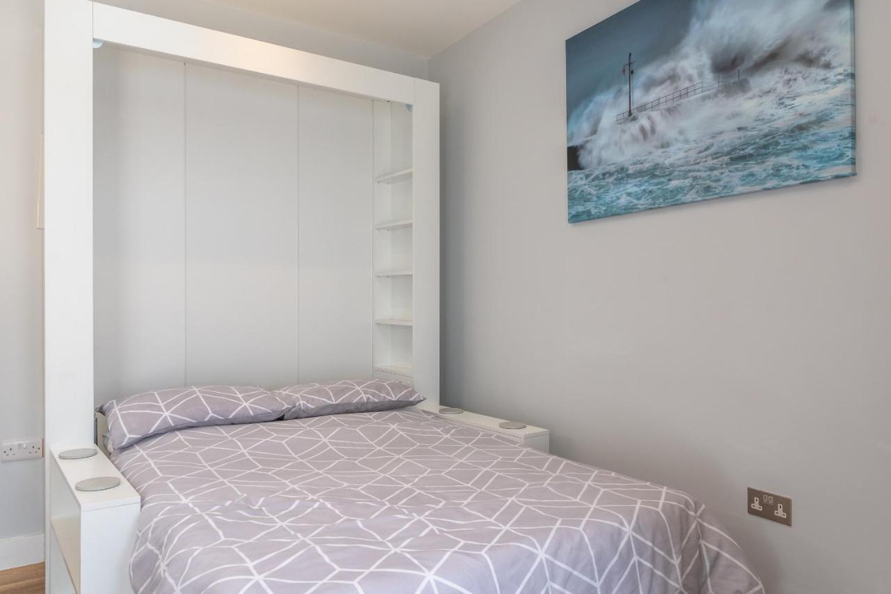 Finest Retreats - The Hideaway - Studio Apartment In بورثليفين المظهر الخارجي الصورة